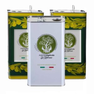 Due lattine da 5L e una da 3L